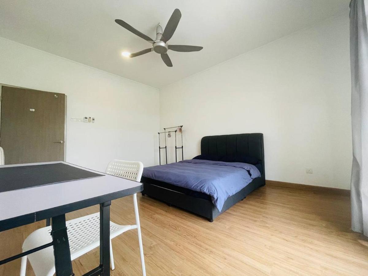 3br Near Setia Alam Holiday home *